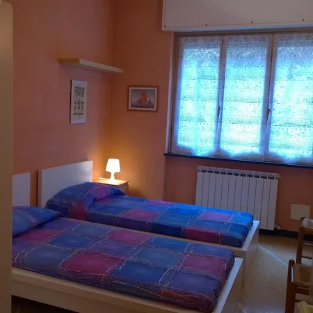 Hotel apartamentowy Central Sestri 3 Bedrooms